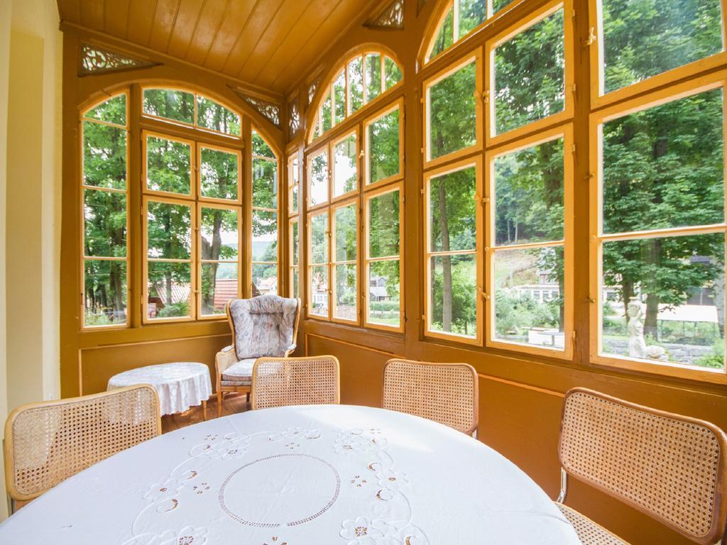 Willa Jagniatkow Bed & Breakfast Exterior photo